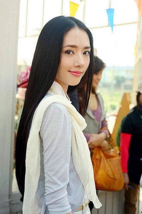 王诗晴圈内爆料是真的吗,圈内传闻真实性揭秘  第1张